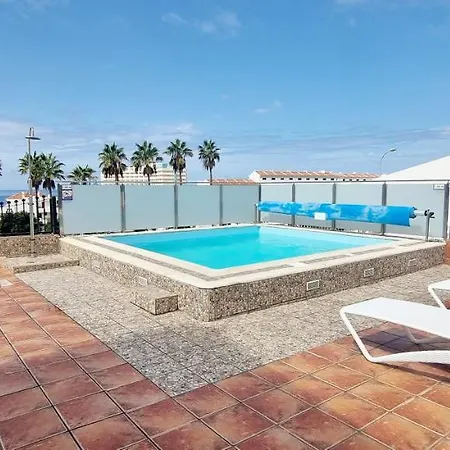 Otel Oleandra